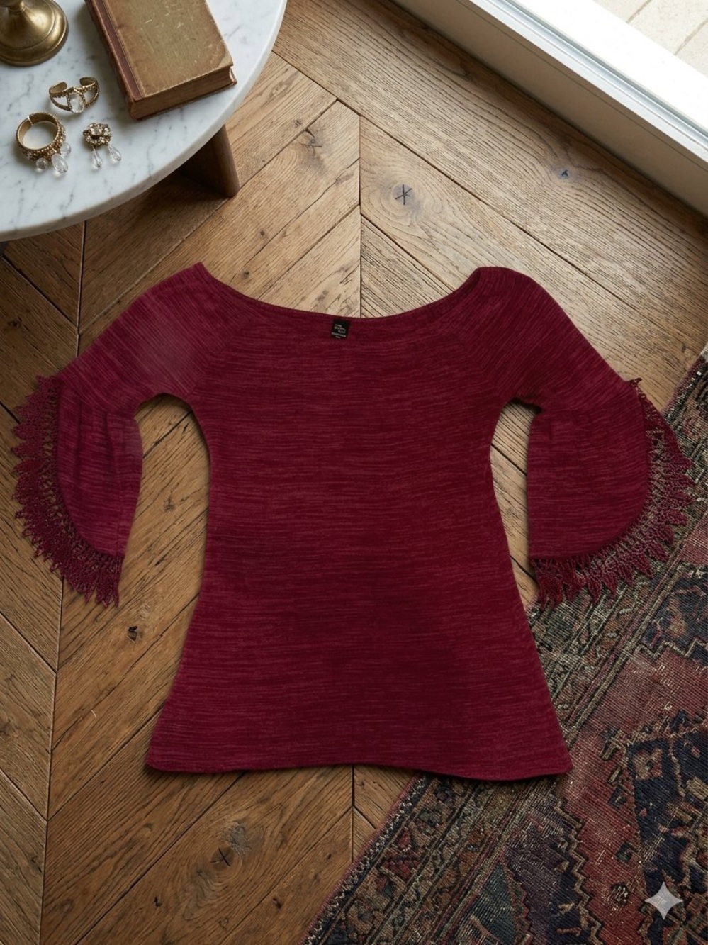 WinWin Burgundy Off-Shoulder Fringe Sleeve Sweater size S-M